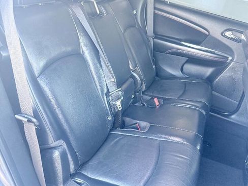 Used 2015 Dodge Journey R/T w/ Flexible Seating Group image 11