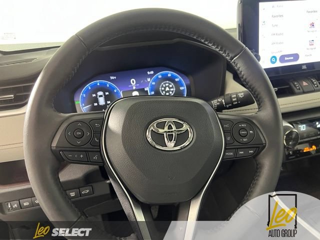 Used 2025 Toyota RAV4 Limited w/ Weather Package AWD/4WD image 13