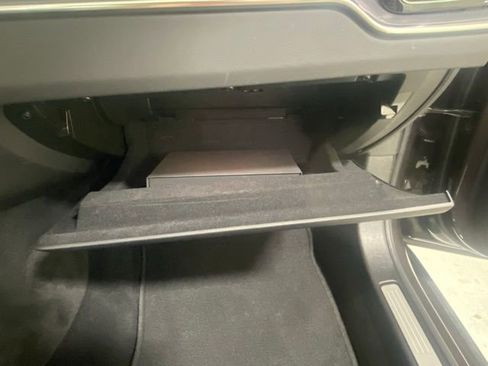 Certified 2025 Volvo S60 B5 Core image 30