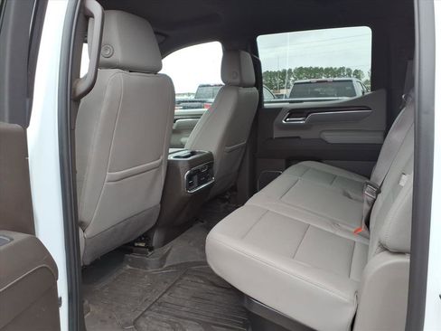 Used 2024 GMC Sierra 1500 SLT w/ SLT Premium Plus Package image 24