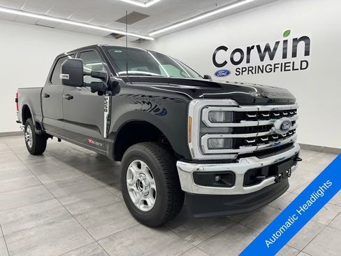 New 2026 Ford F250 XLT w/ XLT Premium Package AWD/4WD image 6