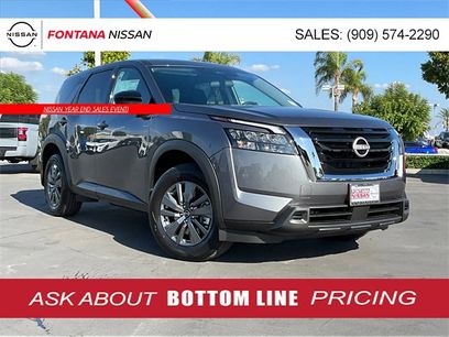 New 2025 Nissan Pathfinder S