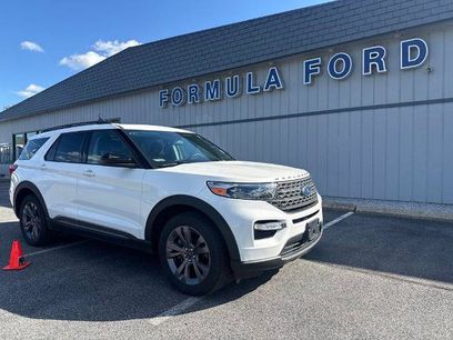Certified 2023 Ford Explorer XLT w/ Equipment Group 202A