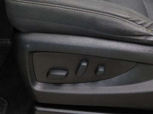 Used 2017 Chevrolet Silverado 1500 LT w/ LT Convenience Package RWD image 36