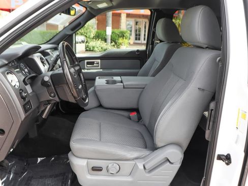 Used 2011 Ford F150 XLT w/ XLT Chrome Pkg RWD image 17