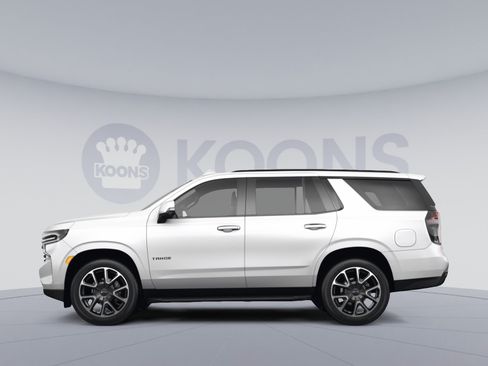 Used 2024 Chevrolet Tahoe RST w/ Luxury Package AWD/4WD image 2