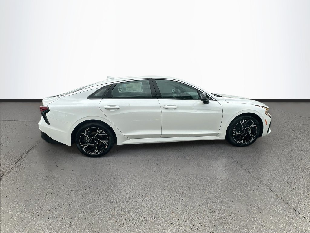 New 2027 Kia K5 GT-Line FWD image 8