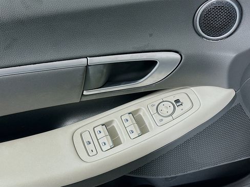 Used 2025 Hyundai Sonata SEL image 15