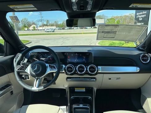 New 2026 Mercedes-Benz GLB 250 4MATIC image 30