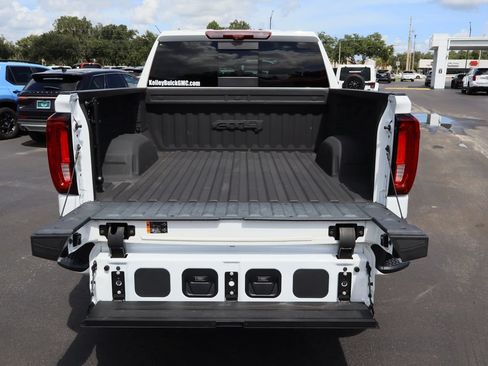 Certified 2024 GMC Sierra 1500 AT4 w/ Technology Package AWD/4WD image 28