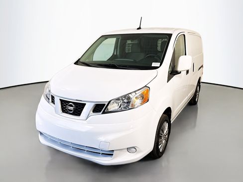 Used 2021 Nissan NV200 SV w/ Sliding Door Glass Package image 4