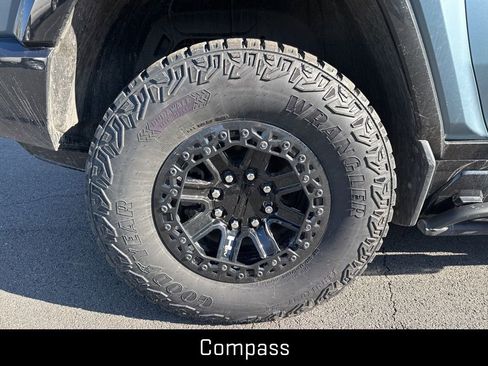 Used 2024 GMC Hummer EV 3X w/ Omega Edition image 9