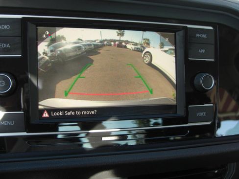 Used 2020 Volkswagen Jetta S w/ Driver Assistance Package FWD image 20