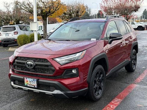 Used 2023 Toyota RAV4 TRD Off-Road image 4