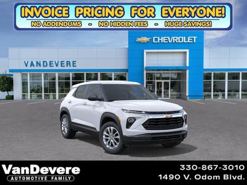 New 2026 Chevrolet TrailBlazer LS w/ LS Convenience Package AWD/4WD image 1