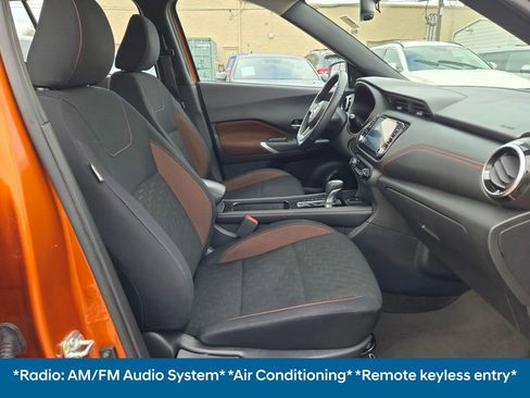 Used 2023 Nissan Kicks SR w/ Interior Electronics Package image 9