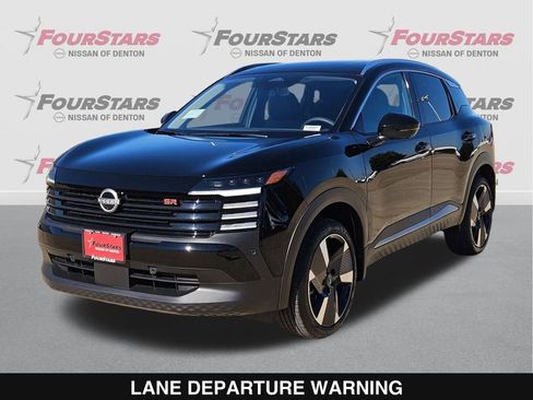 New 2026 Nissan Kicks SR w/ SR Premium Package FWD image 9