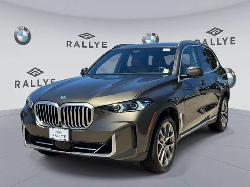 Certified 2026 BMW X5 xDrive40i w/ Parking Assistance Package AWD/4WD image 3
