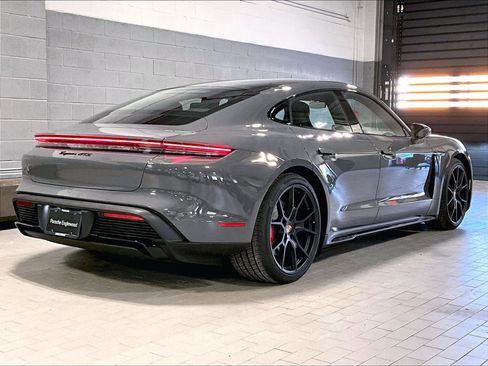 New 2026 Porsche Taycan GTS image 26