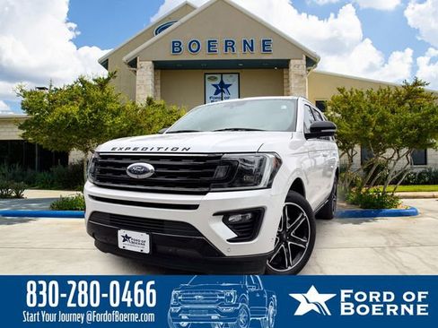 Used 2019 Ford Expedition Limited w/ Equipment Group 303A RWD image 1