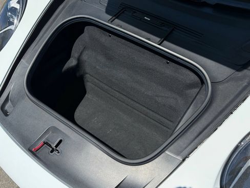 Certified 2021 Porsche 911 Carrera RWD image 34