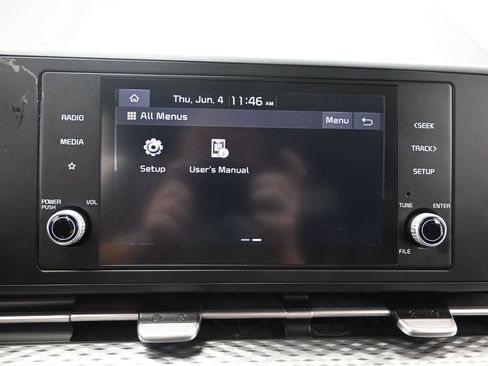 Used 2022 Kia Carnival LX FWD image 25