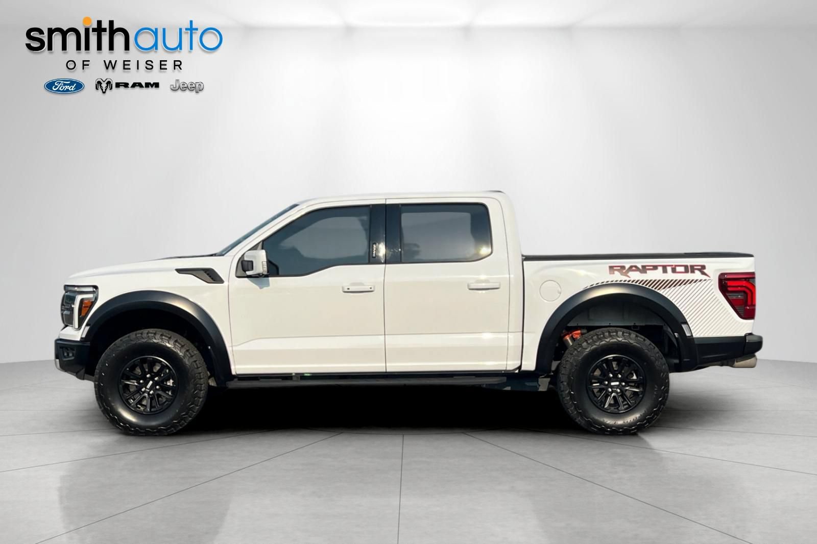 Used 2024 Ford F150 Raptor AWD/4WD image 8