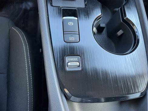 Certified 2023 Nissan Rogue S image 17