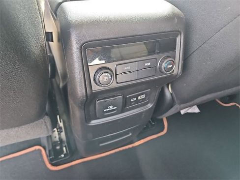 Used 2023 GMC Acadia AT4 image 20