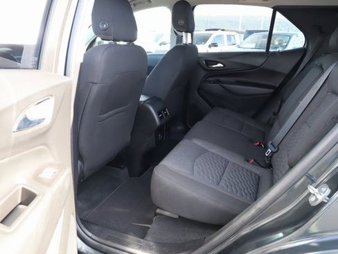 Used 2019 Chevrolet Equinox LT image 18