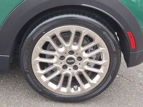 Certified 2025 MINI Cooper S image 9