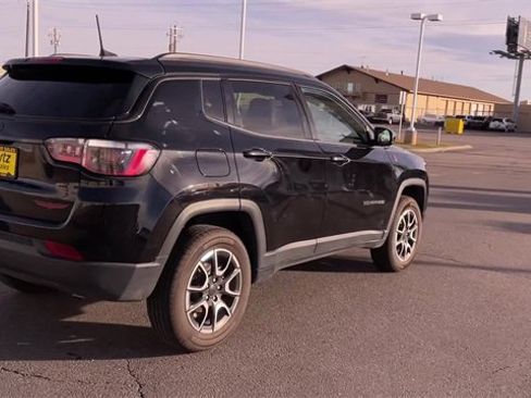 Used 2024 Jeep Compass Trailhawk image 9