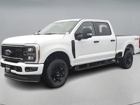 New 2026 Ford F250 XL w/ STX Appearance Package image 8