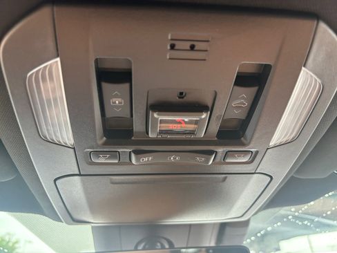 Used 2020 Toyota Highlander Platinum image 33