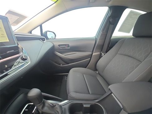 Certified 2025 Toyota Corolla LE image 11
