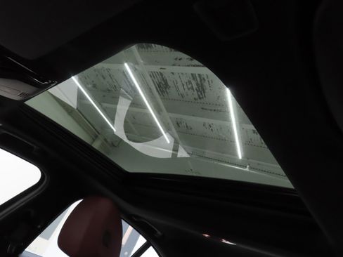 Used 2025 BMW 330i xDrive 330i xDrive image 20