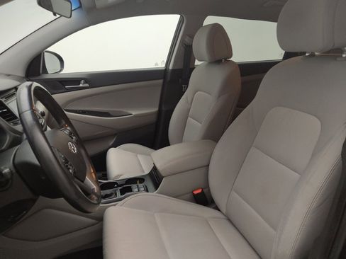 Used 2017 Hyundai Tucson Sport FWD image 17