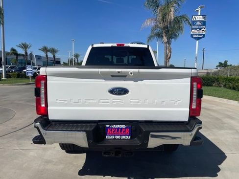 New 2026 Ford F250 Lariat image 4