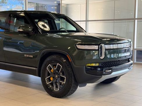 Used 2022 Rivian R1T Adventure AWD/4WD image 5