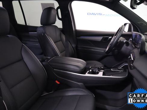 Used 2025 Buick Enclave Preferred FWD image 21