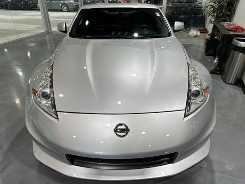 Used 2010 Nissan 370Z NISMO RWD image 13