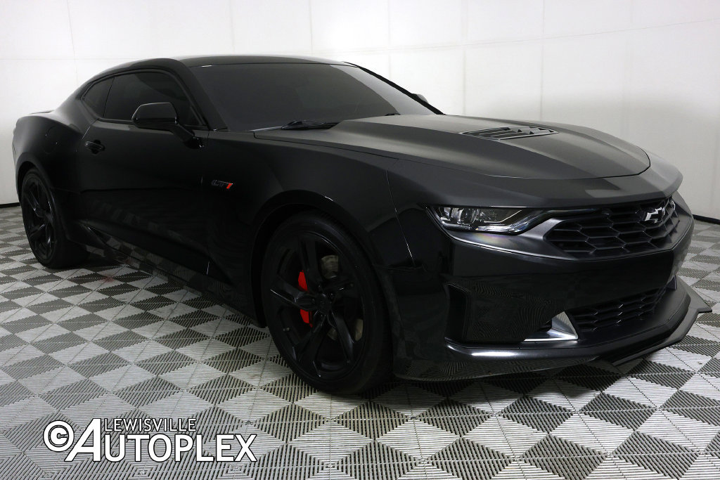 Used 2023 Chevrolet Camaro LT w/ RS Package RWD image 3