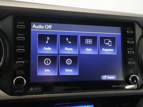 Used 2023 Toyota Tacoma TRD Off-Road w/ Technology Package AWD/4WD image 23