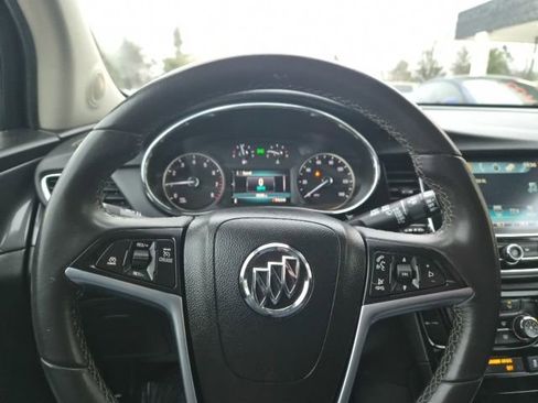 Used 2021 Buick Encore Preferred image 15