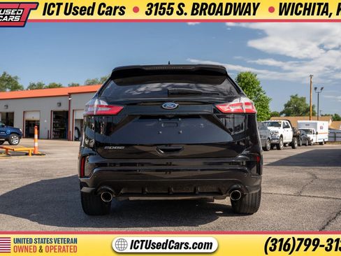 Used 2020 Ford Edge ST-Line w/ Cold Weather Package AWD/4WD image 5