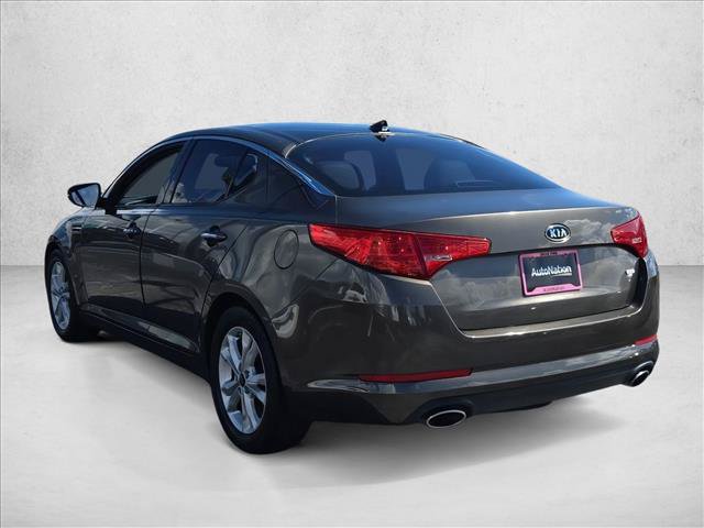 Used 2011 Kia Optima EX w/ Premium Pkg FWD image 8
