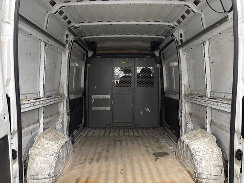 Used 2018 RAM ProMaster 2500 FWD image 30