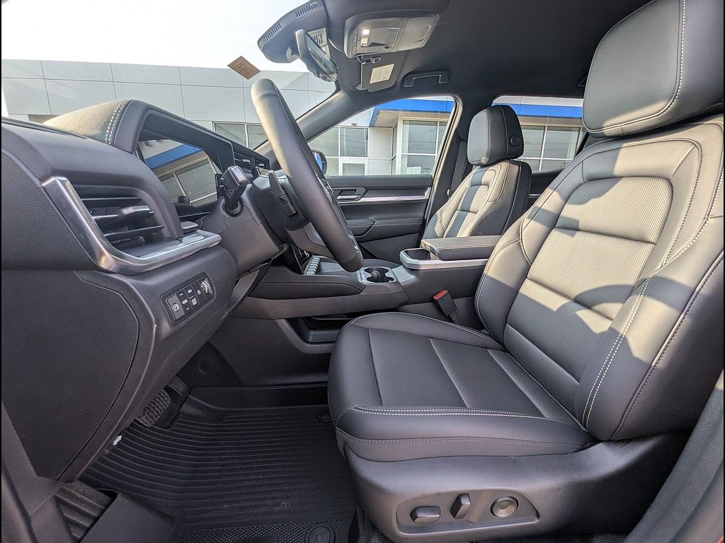 New 2027 GMC Terrain Elevation w/ Elevation Premium Package AWD/4WD image 12