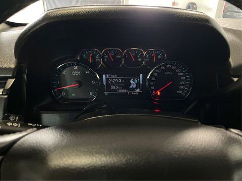Used 2018 Chevrolet Tahoe LS w/ Enhanced Driver Alert Package AWD/4WD image 20