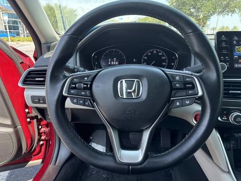 Certified 2022 Honda Accord Touring image 28